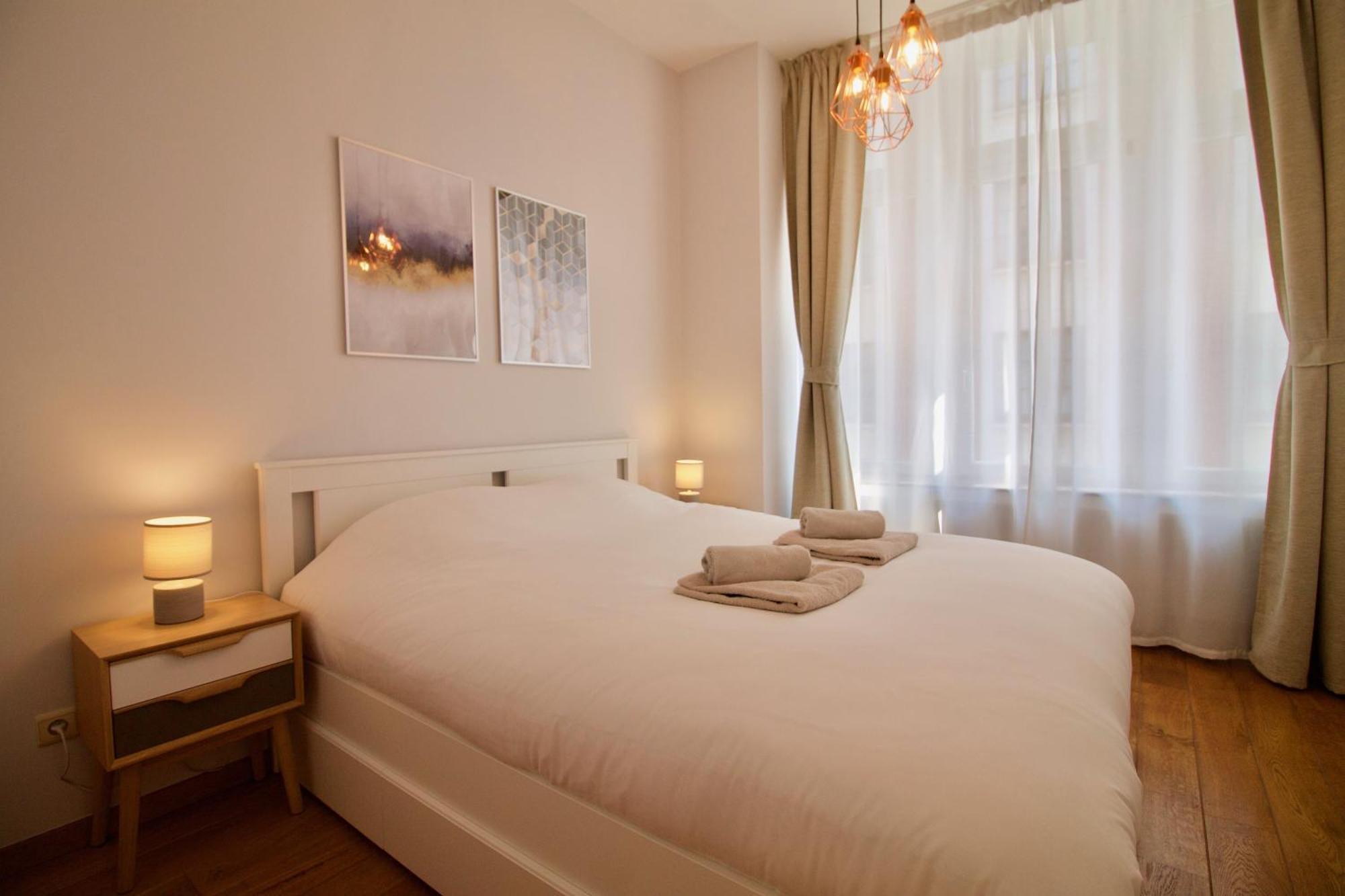 Heart Of Grand Place - Stunning 3Br Triplex Brüksel Dış mekan fotoğraf